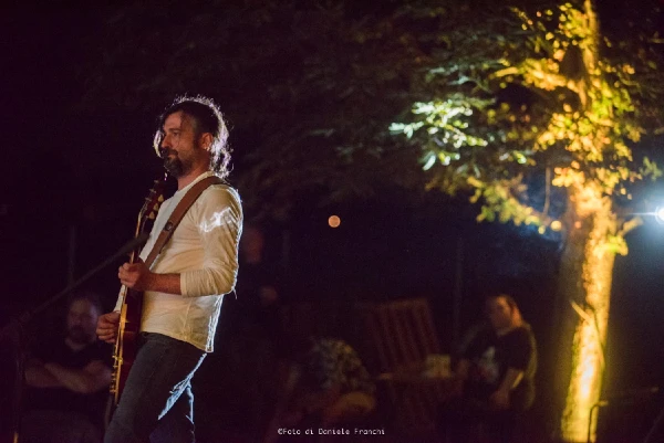 Carlo Facondini chitarra e basso elettrico